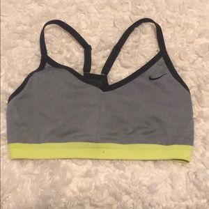 Sports bra